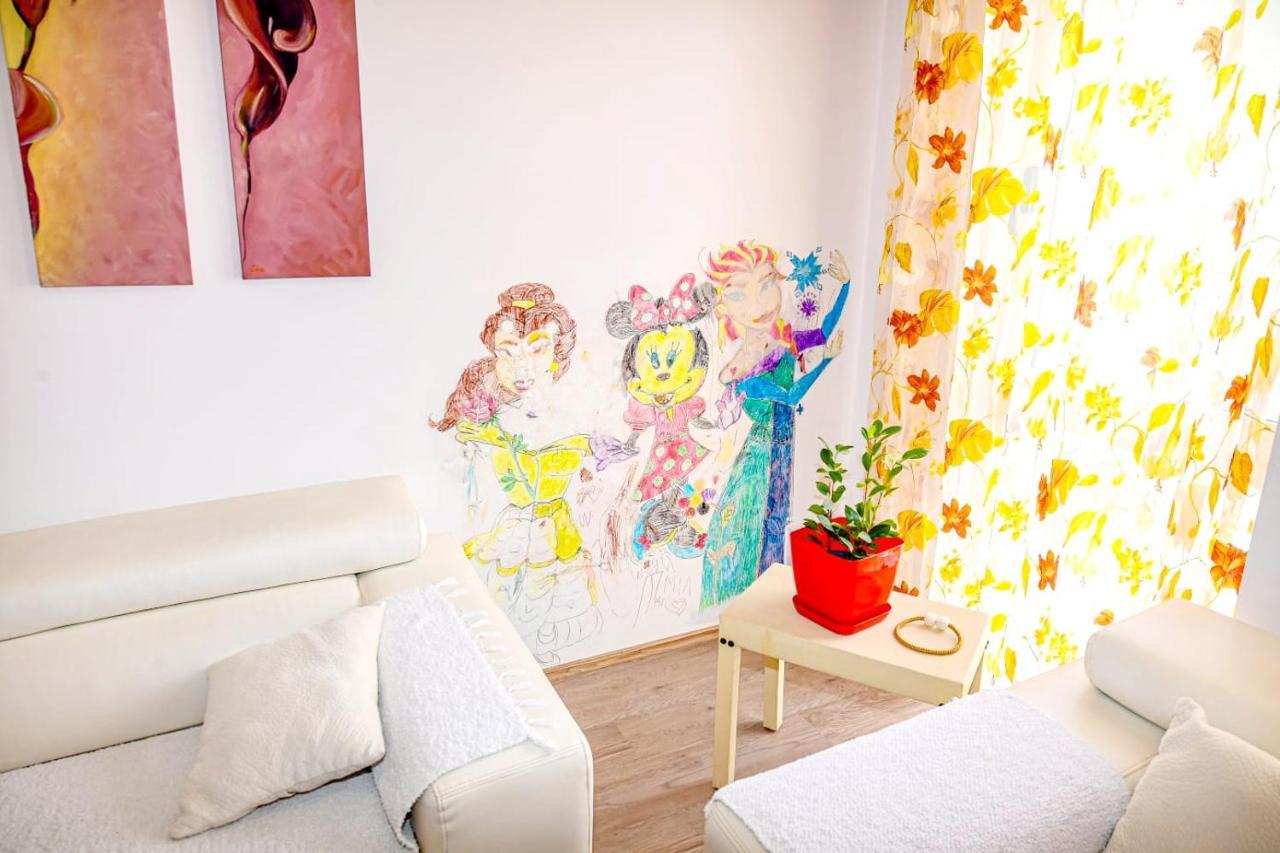 Happy Stories' Apartment In City Centre Shkoder Ngoại thất bức ảnh